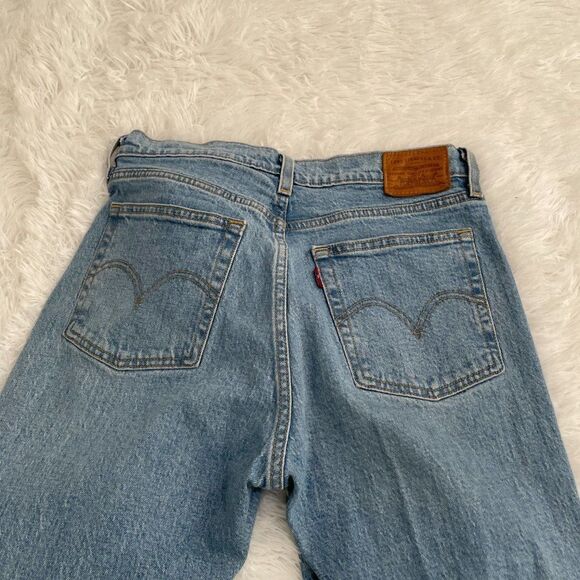 Women Levi's Wedgie Straight Leg High Rise Distressed Denim Jeans Size W28 L26 - Picture 10 of 10